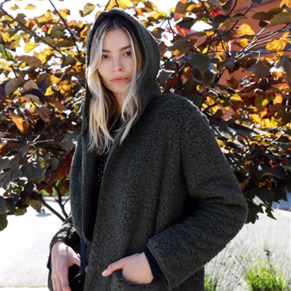 Cozy Olive Oversized Teddy Hoodie Cardigan Sherpa Jacket - Picture 3 of 13